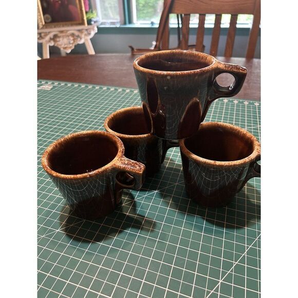 Vintage Hull Oven Proof USA Coffee Mugs Set Of 4 Brown Glazed Ceramic Retro Kitc - Picture 1 of 2
